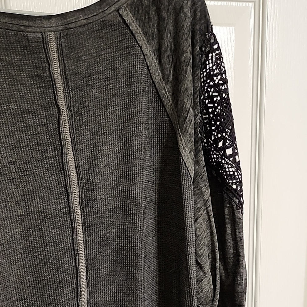 Cato Charcoal Lace Sleeve Blouse - Picture 4 of 6